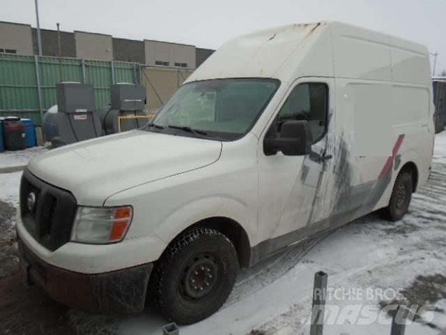 Nissan NV2500HD Skapbiler