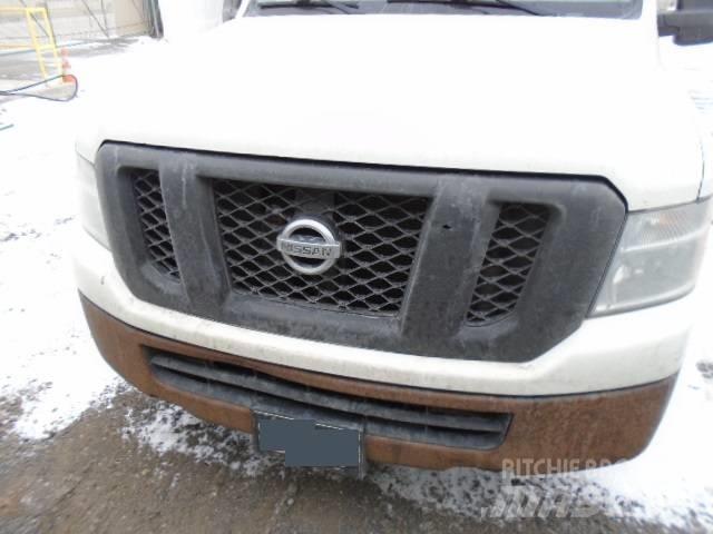 Nissan NV2500HD Skapbiler