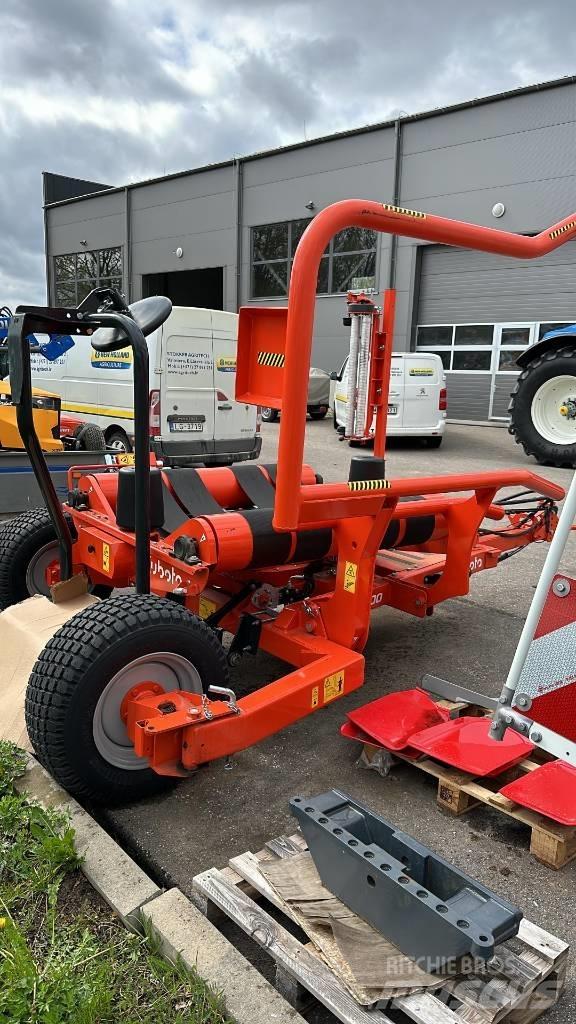 Kubota WR 1400M Rundballepakker