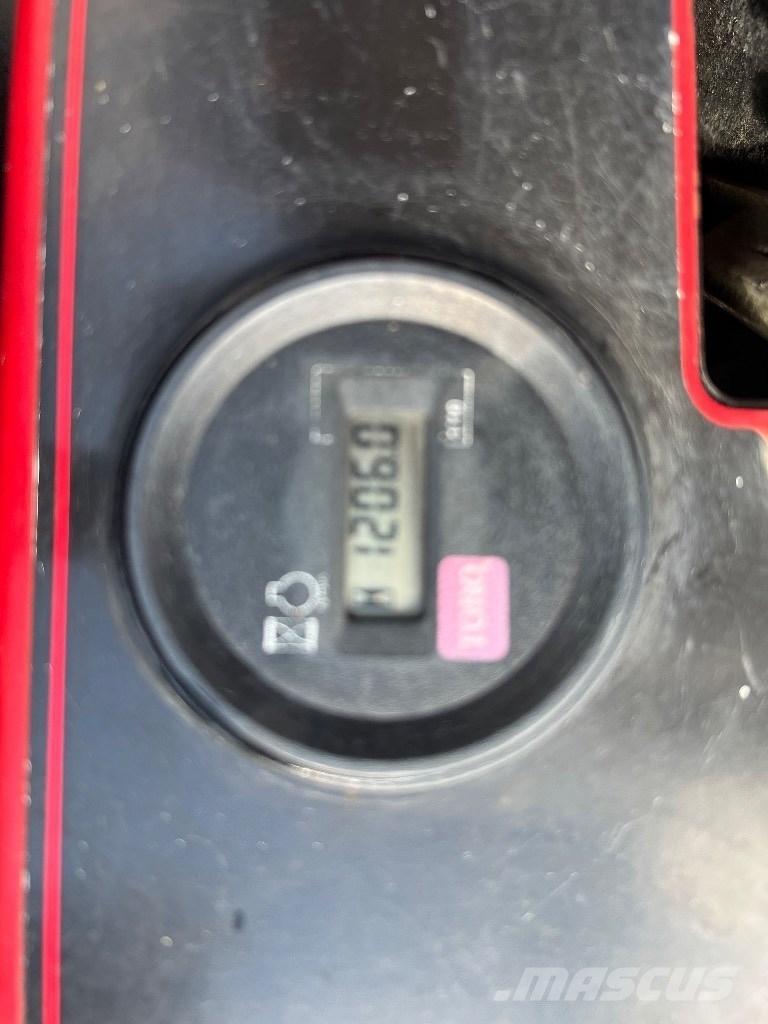 Toro Procore 648 Plenluftere og vertikalskjærere
