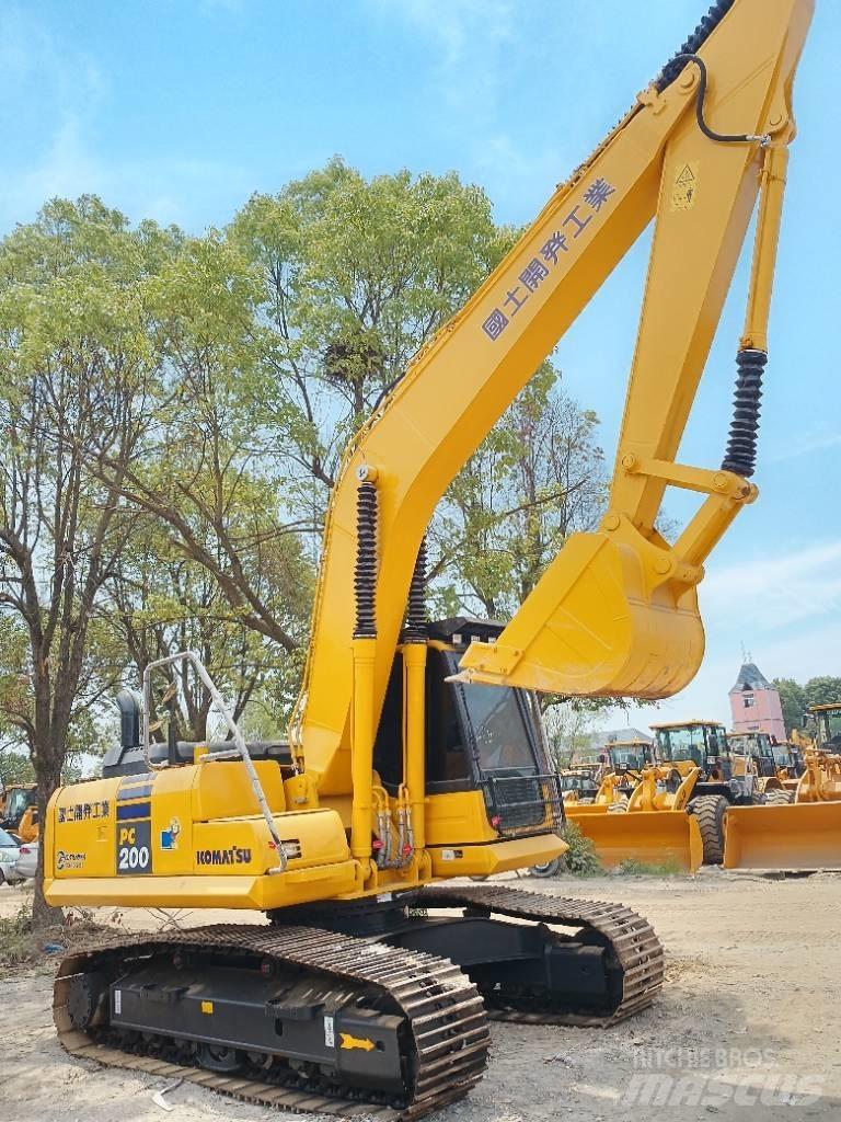 Komatsu PC 200 Beltegraver