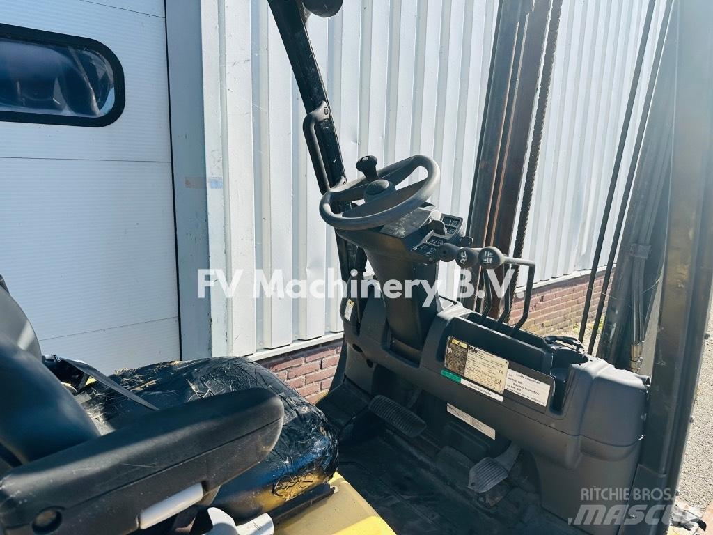 Yale GDP 25 VX Diesel Trucker