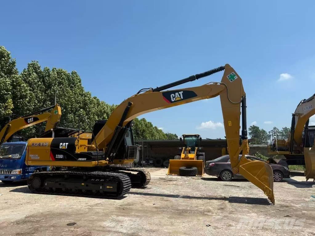 CAT 320 D Beltegraver