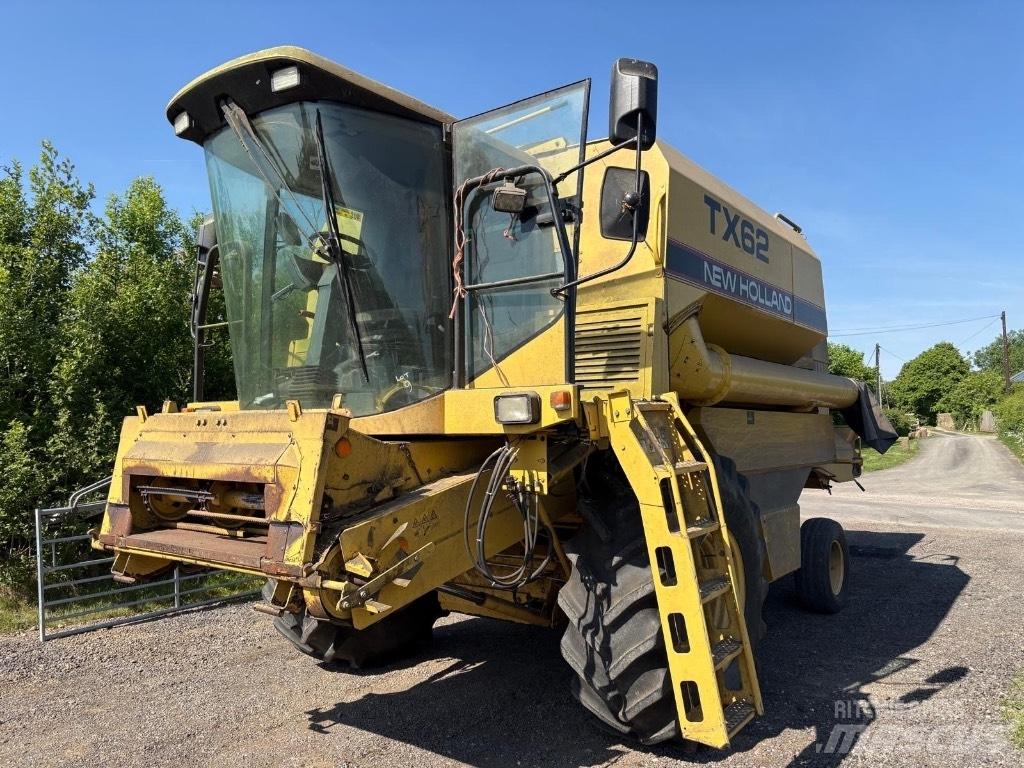 New Holland TX 62 Skurtreskere