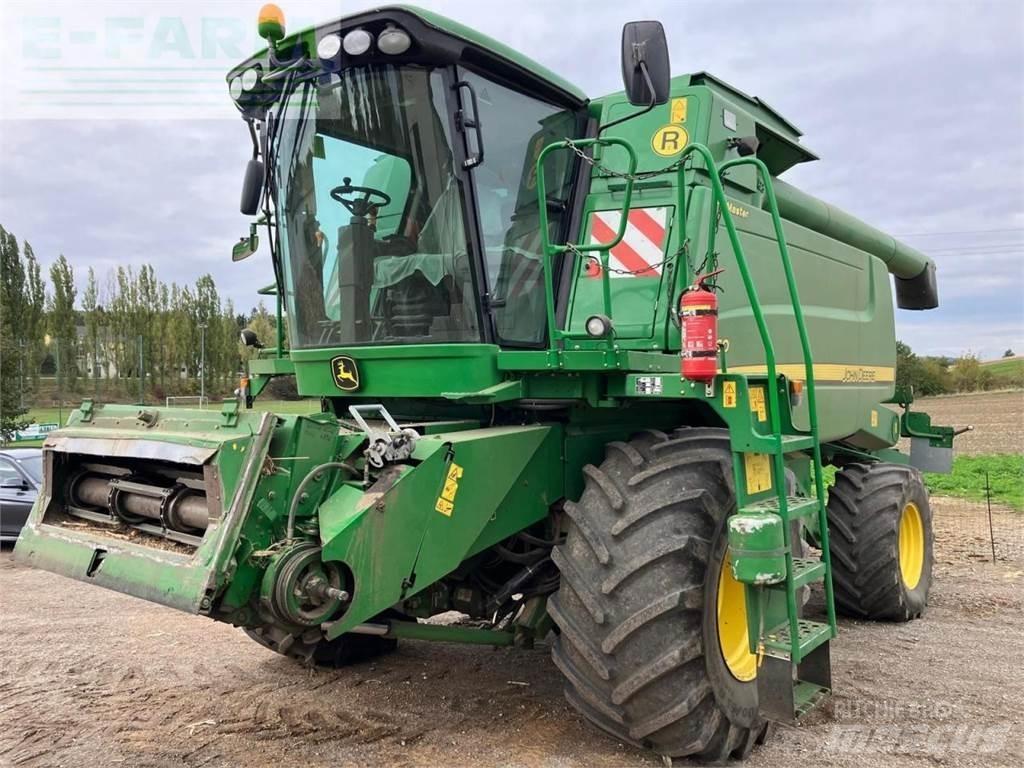 John Deere W660 HM Skurtreskere