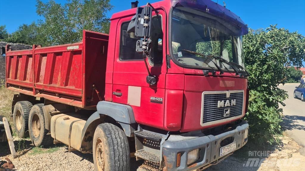 MAN 26.403 Tippbil