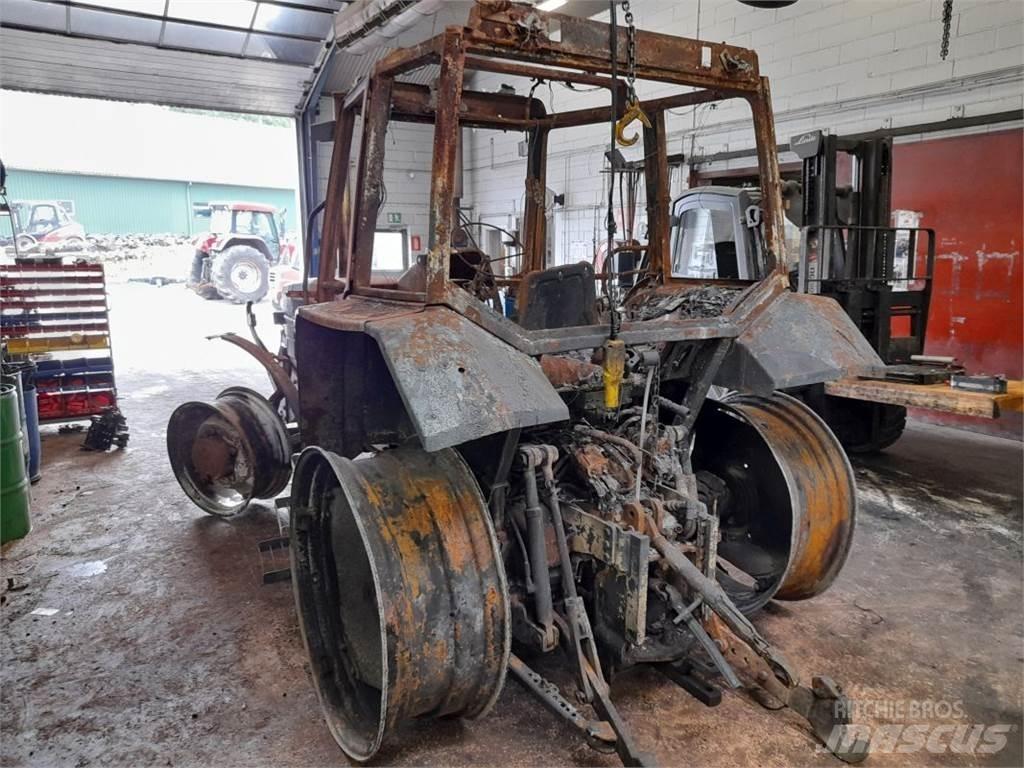 Ford 8240 Traktorer