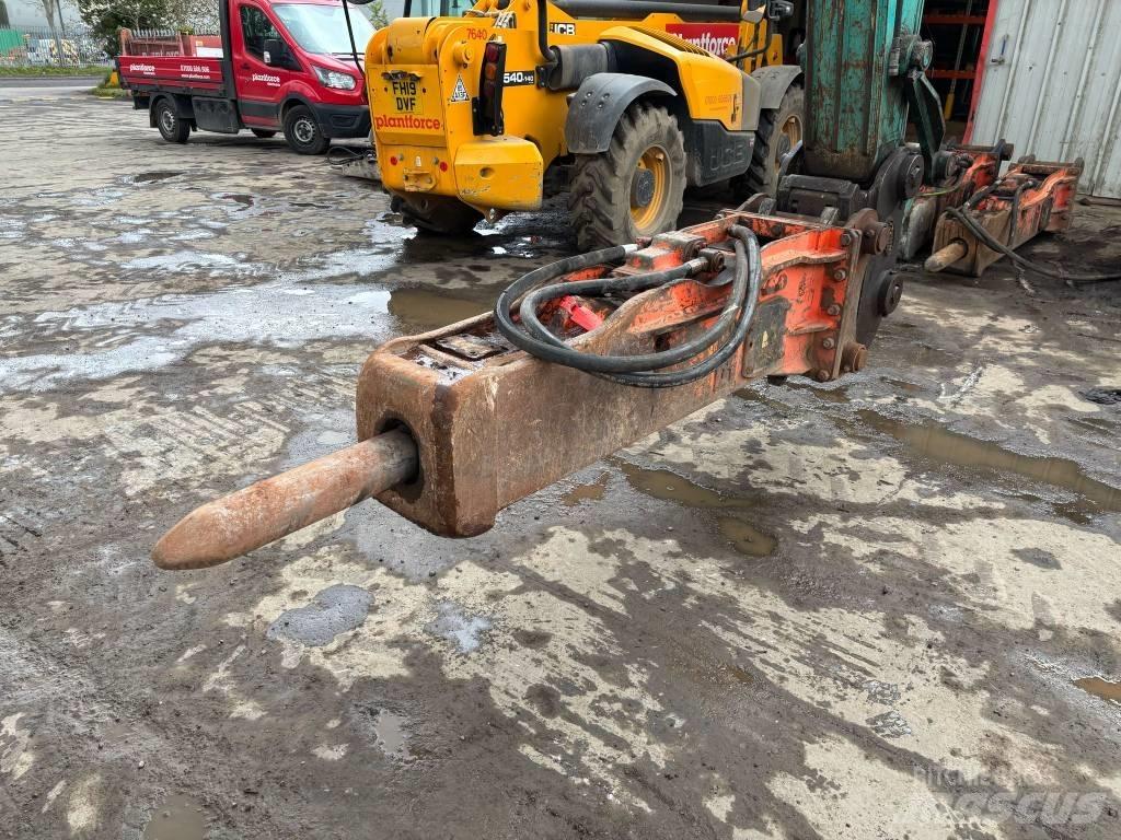 NPK GH 9 Hydrauliske hammere
