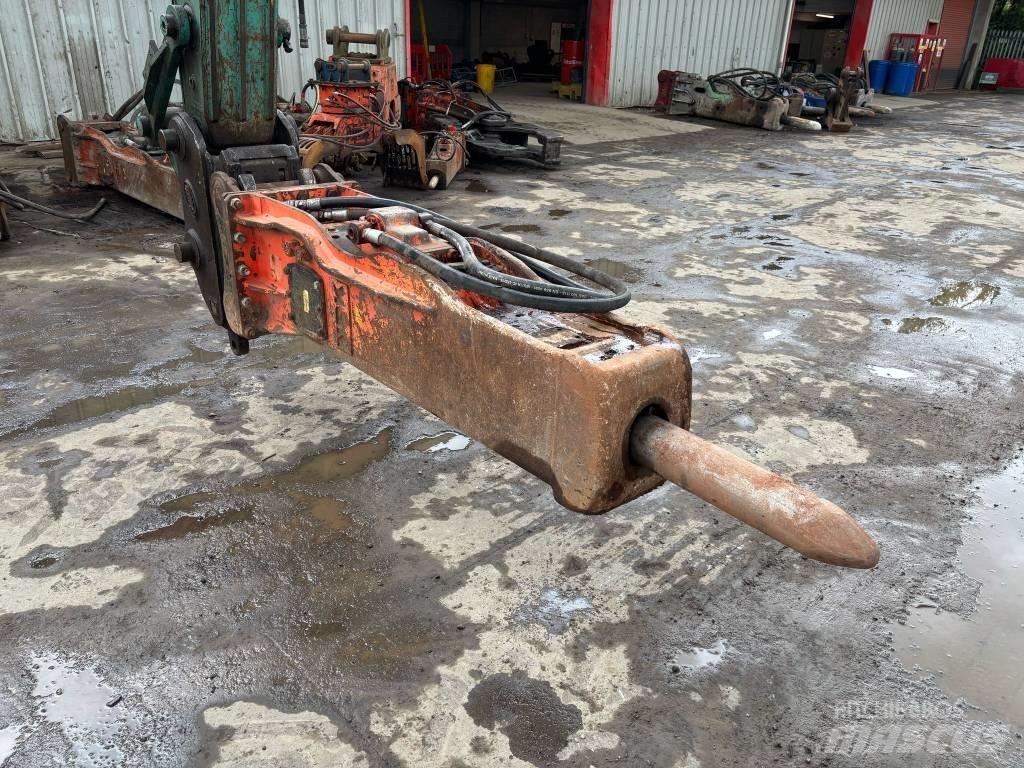 NPK GH 9 Hydrauliske hammere
