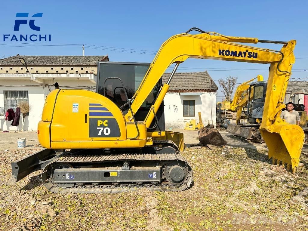 Komatsu PC 70 Beltegraver