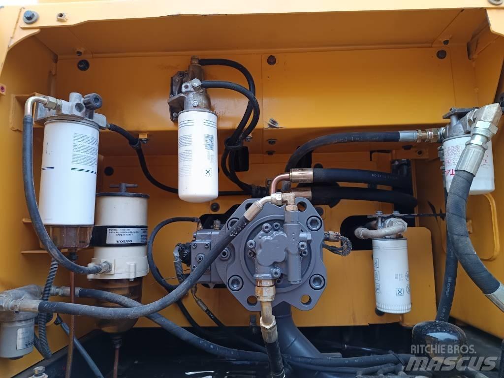 Volvo EC 250 Beltegraver