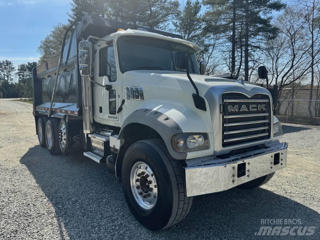 Mack GU433 Tippbil