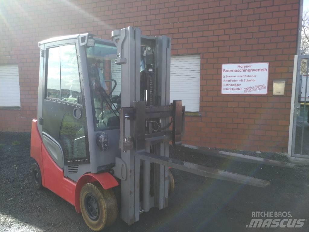 Jungheinrich TFG 320 Propan trucker