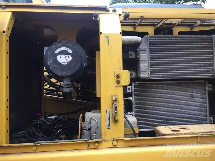 Komatsu pc200-7 Beltegraver