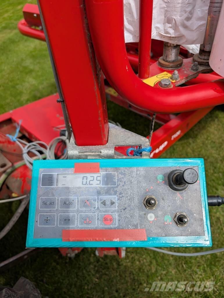 Kverneland 7120 Rundballepakker