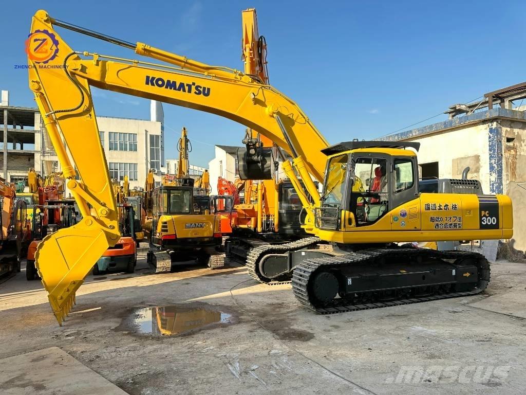 Komatsu PC 300 Beltegraver