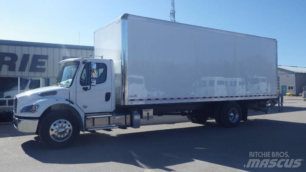 Freightliner M2 106 Skapbiler