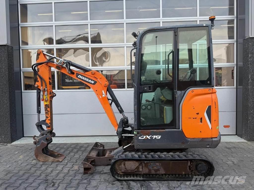 Doosan DX19 Minigravere <7t