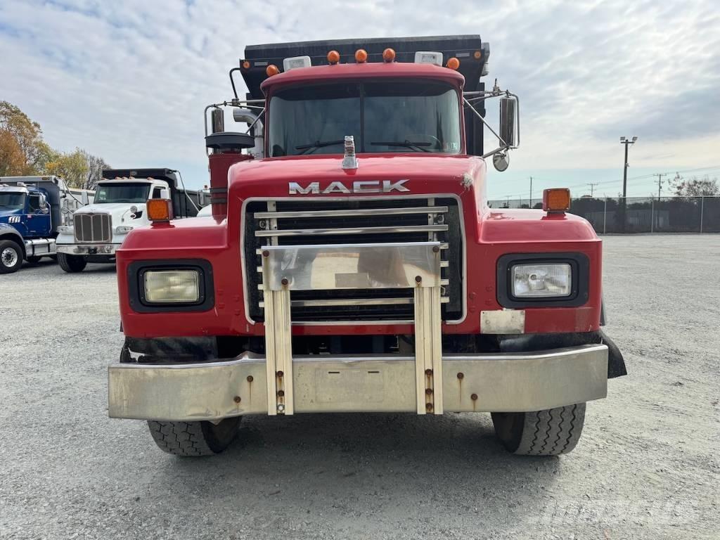 Mack RD 688 S Tippbil