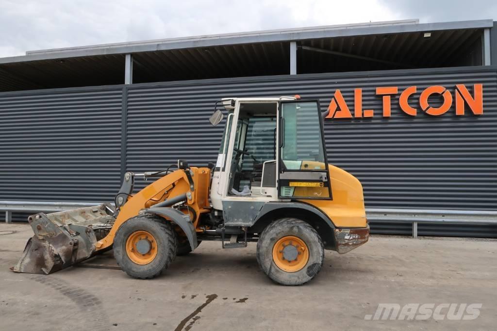 Liebherr L 506 Hjullastere