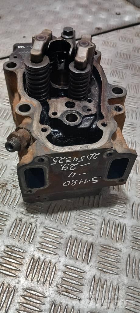 Scania P 360.   2054325 Motorer