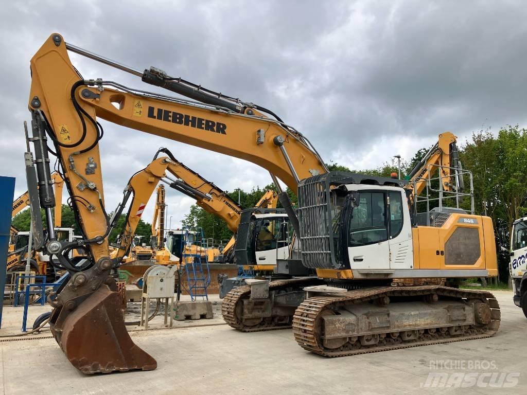 Liebherr R 945 Beltegraver