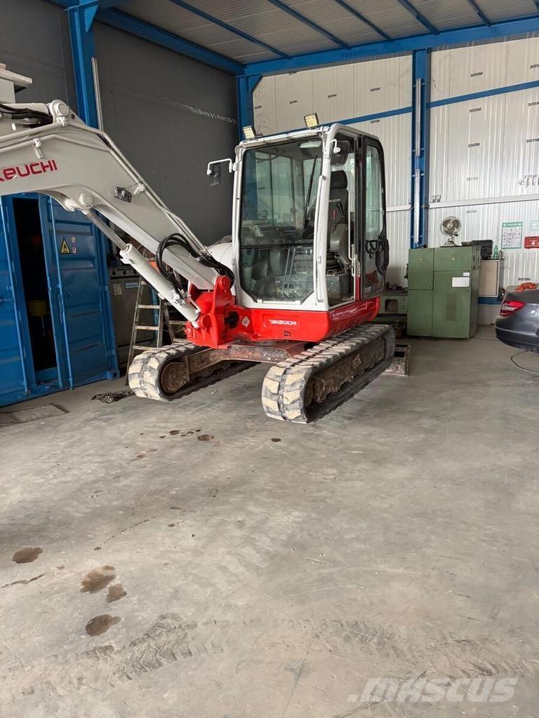 Takeuchi TB260 Minigravere <7t