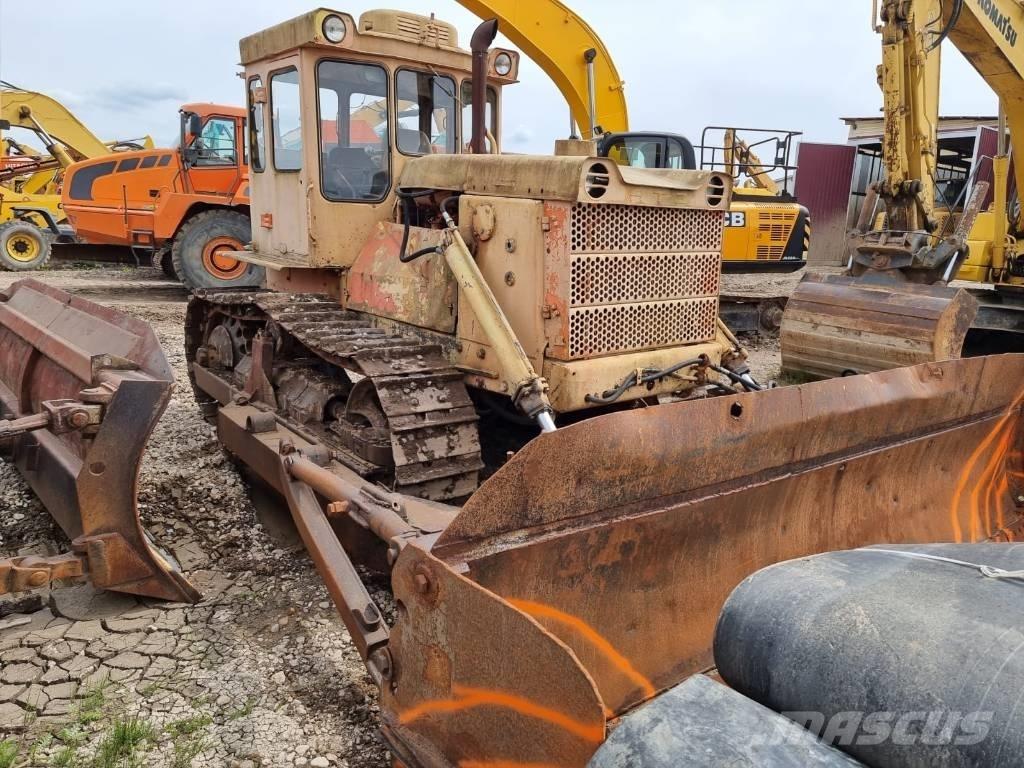 CAT T 130 Dozere Beltegående