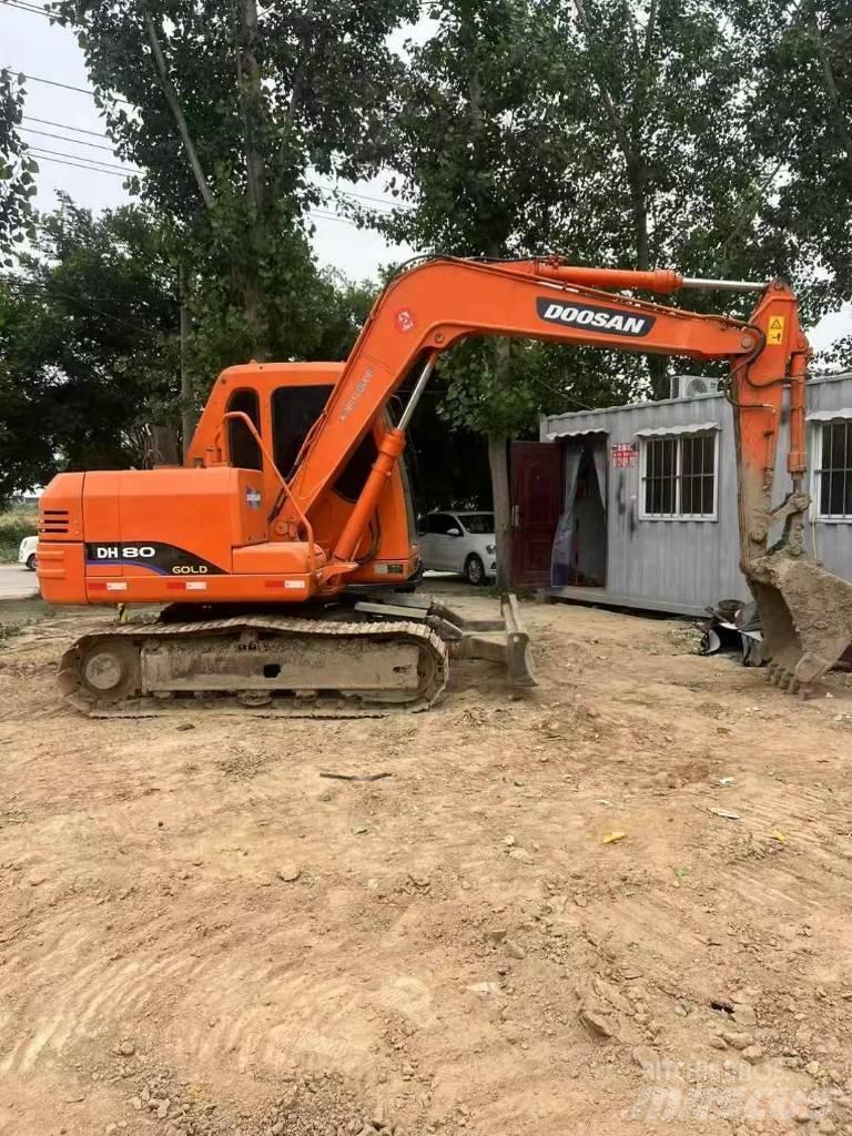 Doosan DH 80 Beltegraver