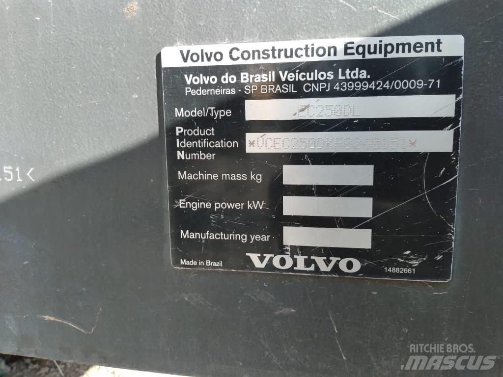 Volvo EC 250 D L Beltegraver