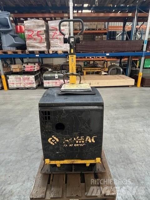 Bomag BPR 70/70 Vibroplater