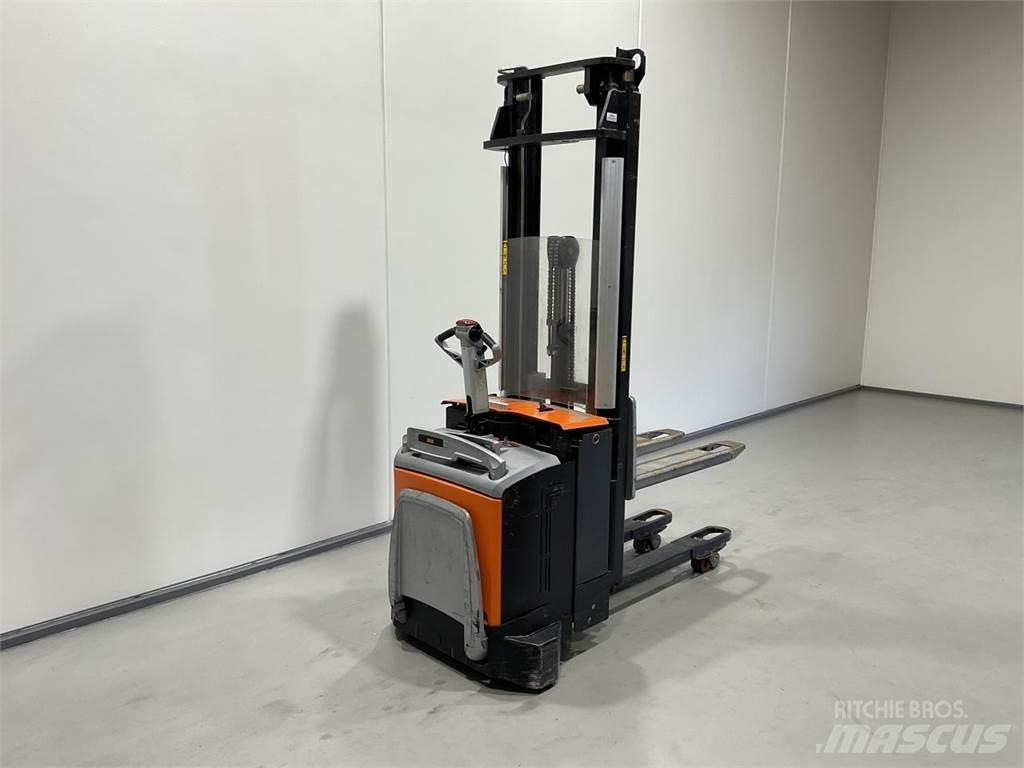 Rocla SP12ACI Stablere