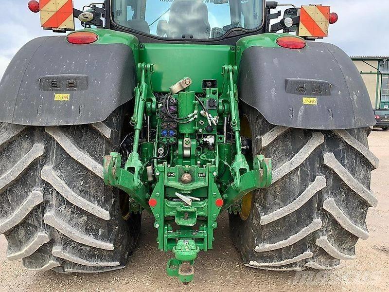 John Deere 8400R Traktorer