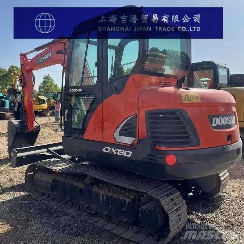 Doosan DX 60 Beltegraver