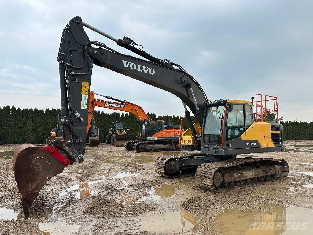 Volvo EC 220 EL Beltegraver