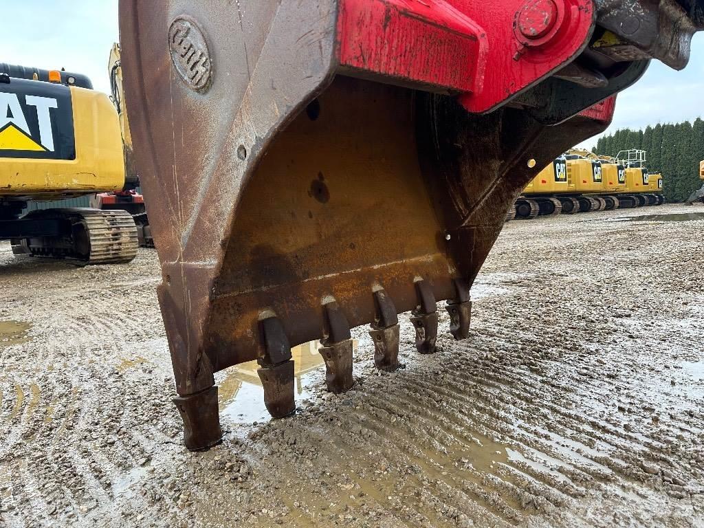 Volvo EC 220 EL Beltegraver