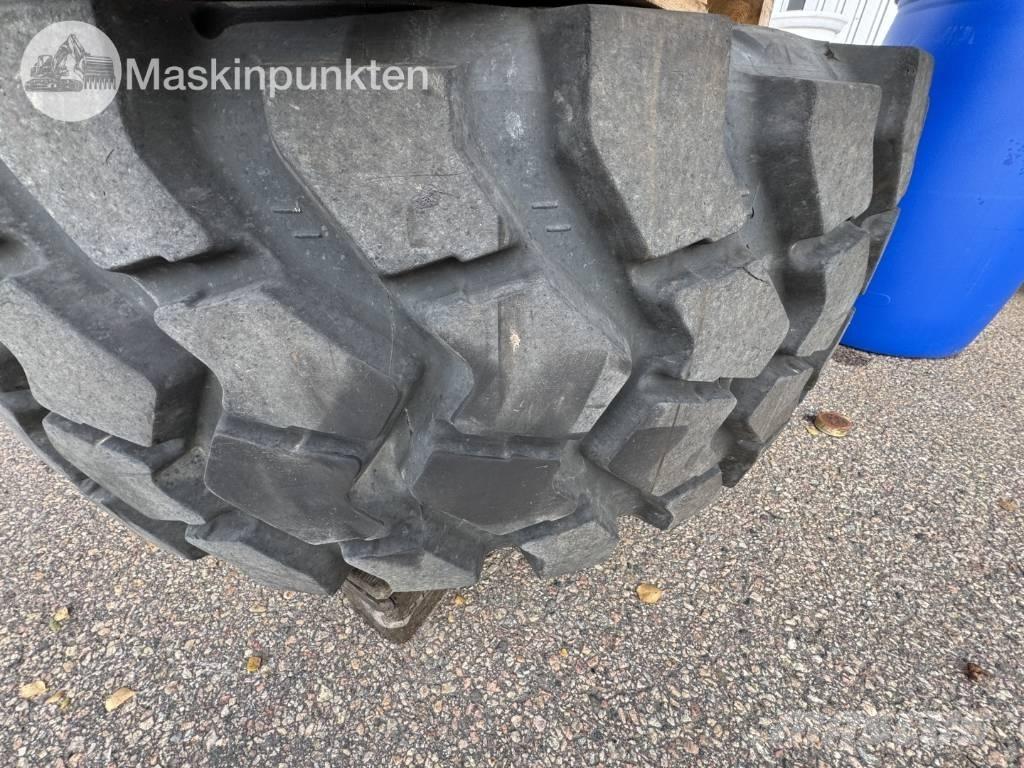 Trelleborg EMR1030 Dekk, hjul og felger