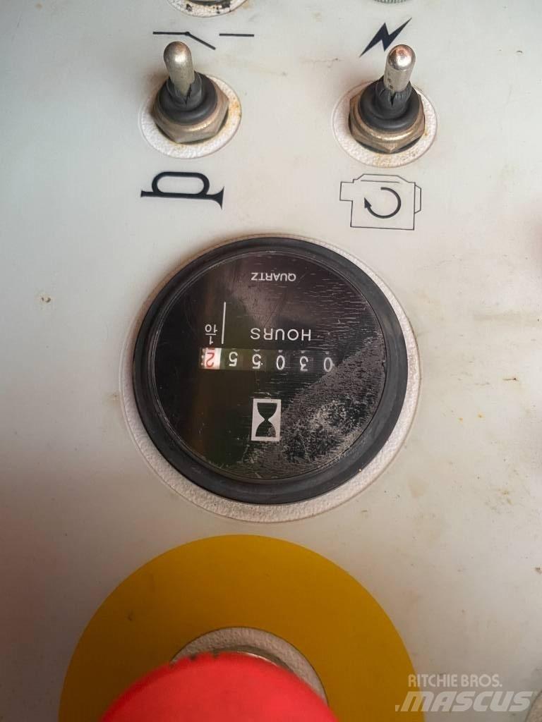 HAB T 16 JD4WD Teleskop bomlifter