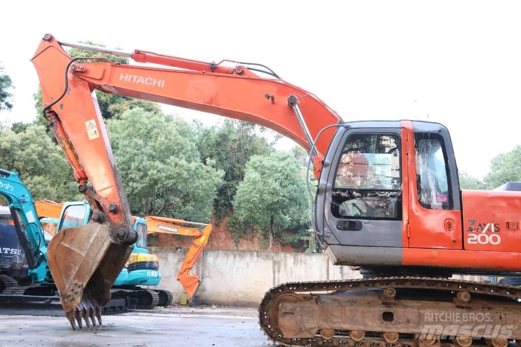 Hitachi ZX 200 LC-3 Beltegraver