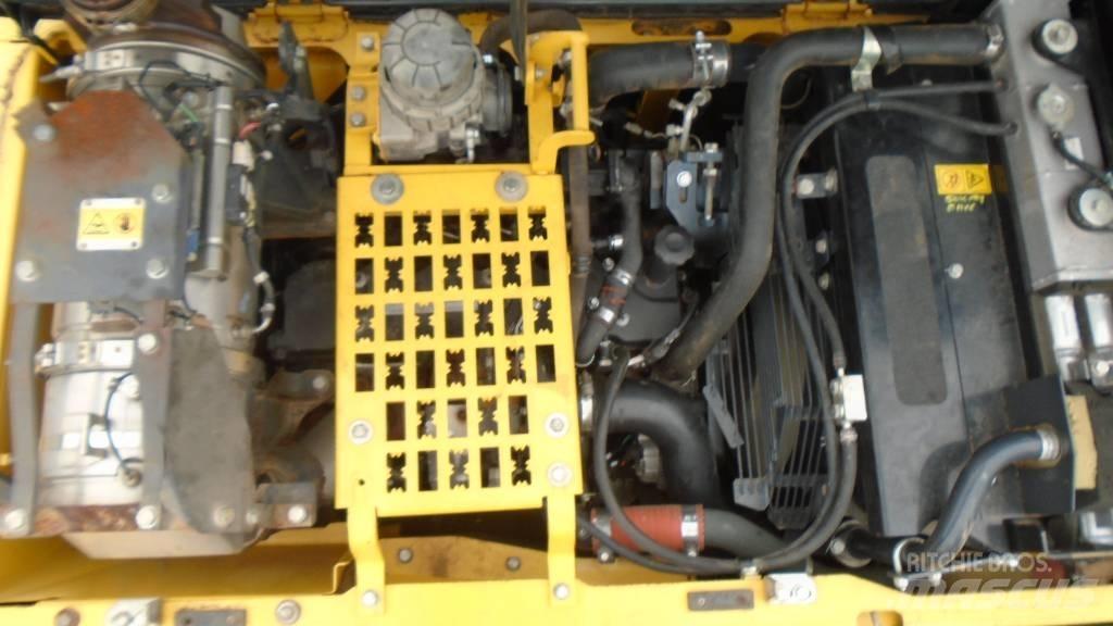 Komatsu 210 LC 10 Beltegraver