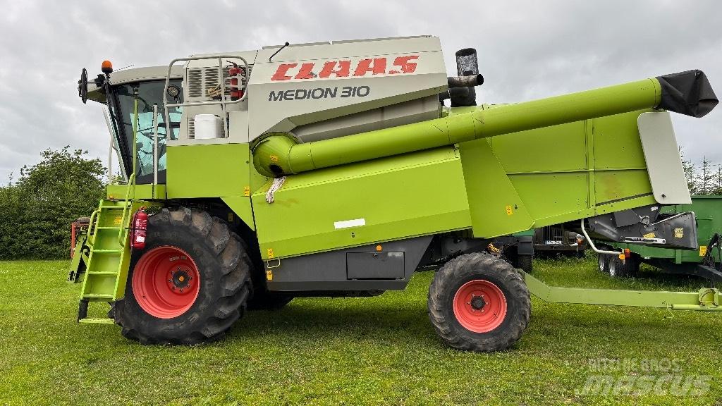 CLAAS Medion 310 Skurtreskere