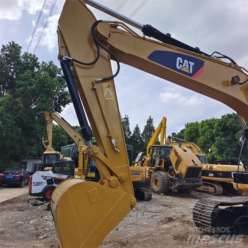 CAT 320 D L Beltegraver