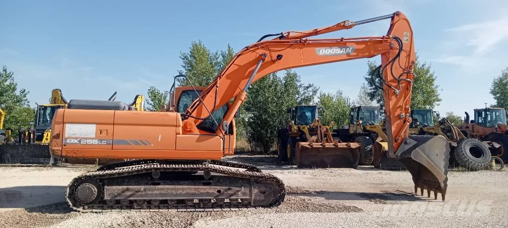 Doosan DX 255 LC Beltegraver
