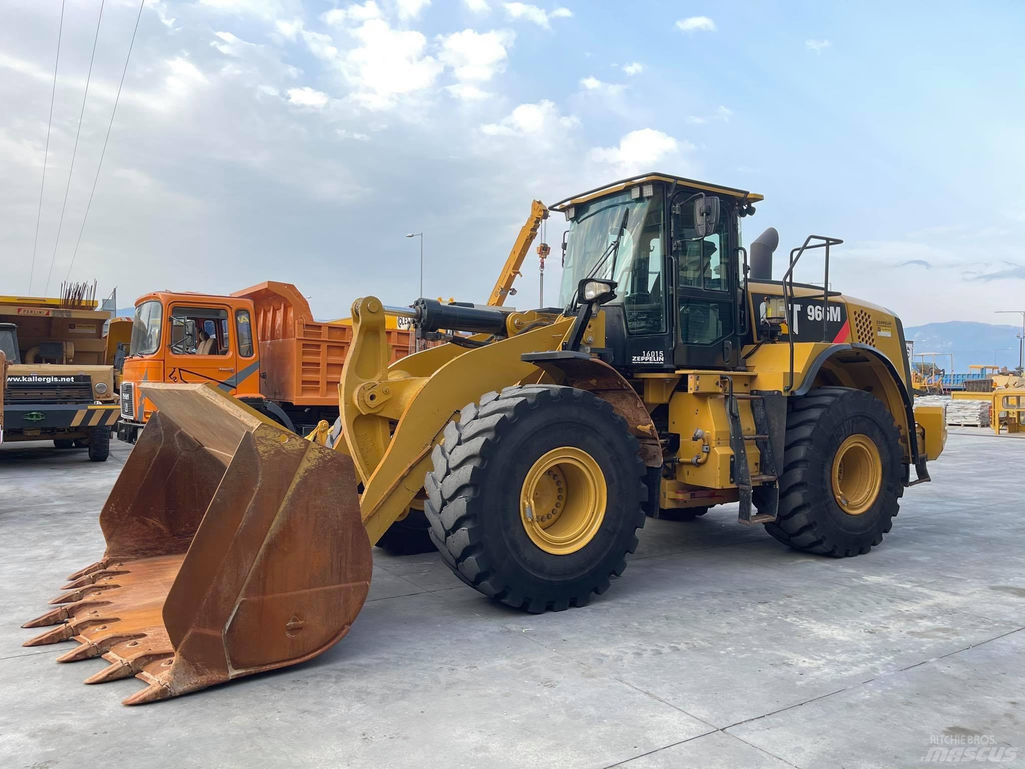 CAT 966M Hjullastere