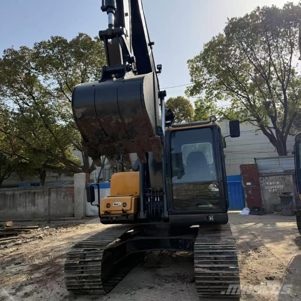 Hyundai R150LC-9S Beltegraver