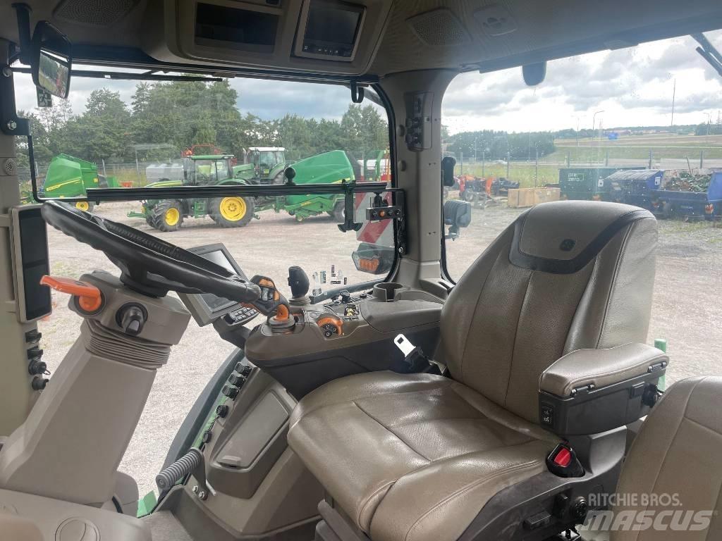 John Deere 7R330 Traktorer