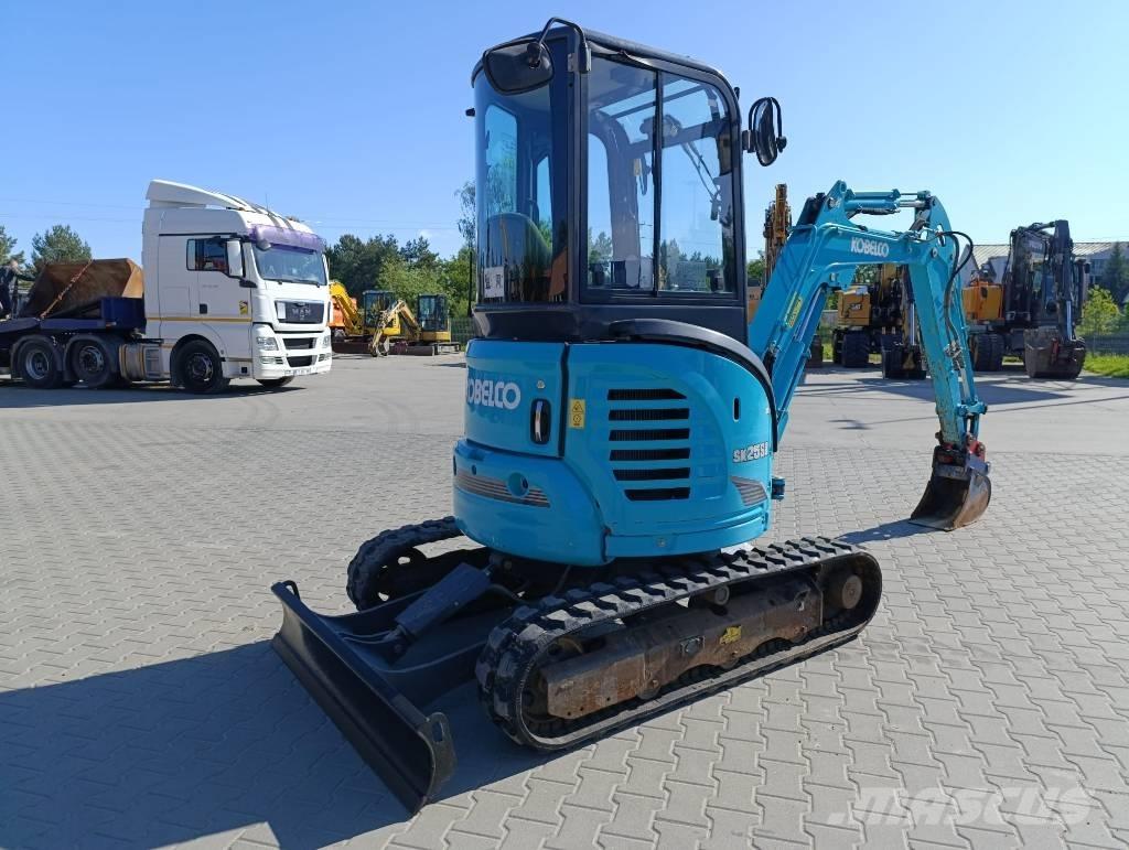 Kobelco SK25SR-6 Minigravere <7t