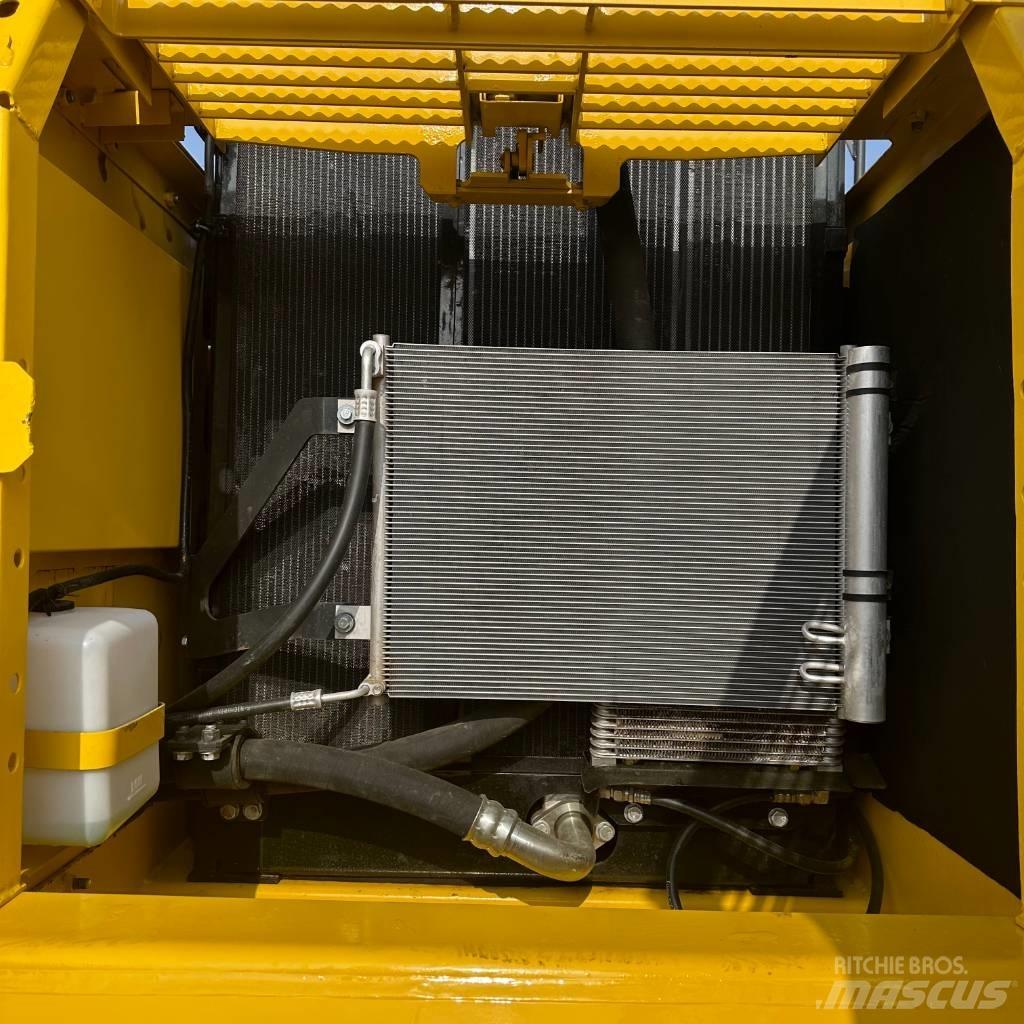 Komatsu PC 200-8 Beltegraver
