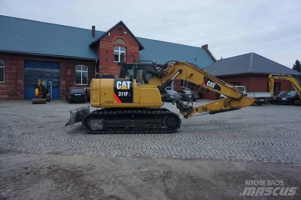 CAT 311 F LRR Beltegraver