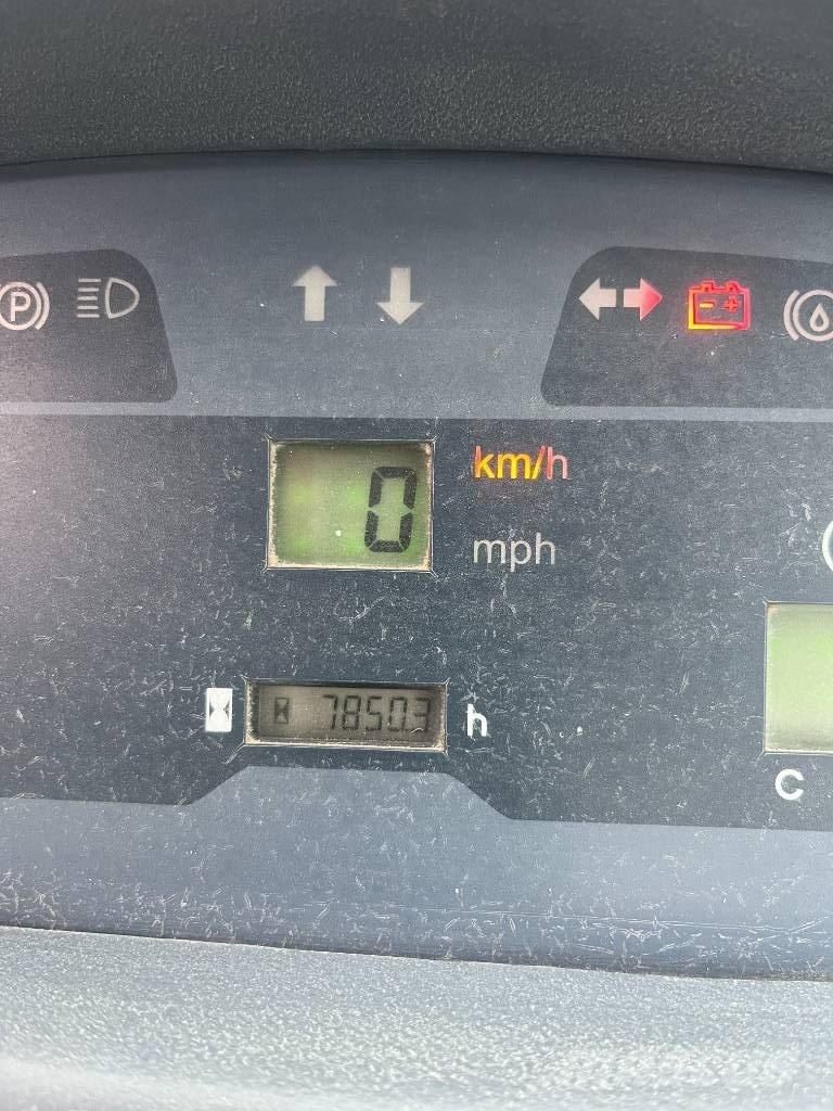 Komatsu WA 80-5 Hjullastere